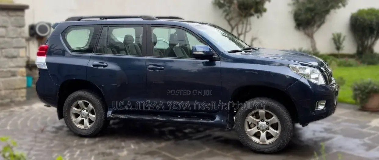 Toyota Land Cruiser Prado 2010 Beige