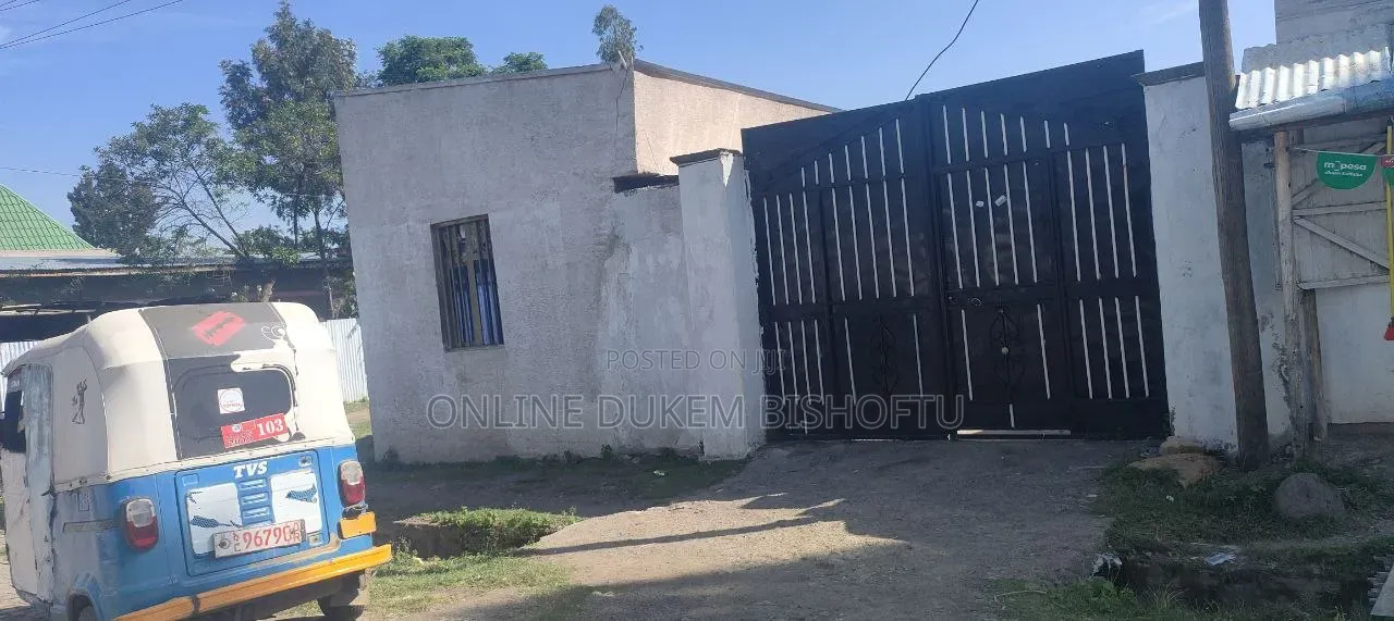 Furnished 8bdrm House in Bishoftu Dukem, Oromia-Finfinne for sale