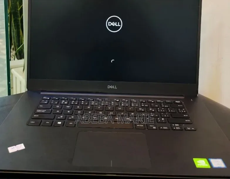 New Laptop Dell Precision 5540 16GB Intel Core i7 SSD 512GB