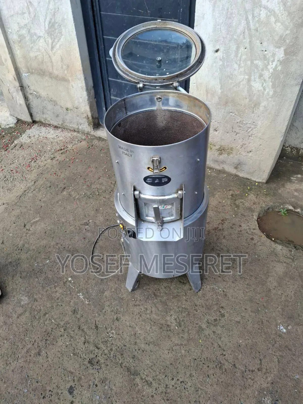 Commercial Potato Peeler