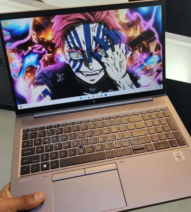 New Laptop HP ZBook Firefly 15 G7 16GB Intel Core i7 SSD 1T