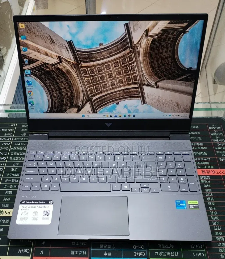New Laptop HP Victus 15 16GB Intel Core i5 SSD 512GB