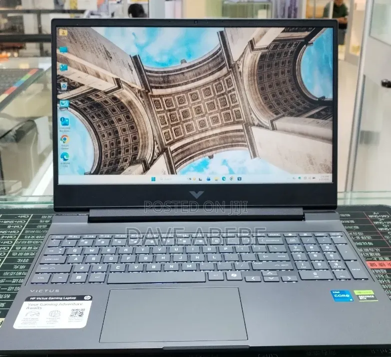 New Laptop HP Victus 15 16GB Intel Core i5 SSD 512GB