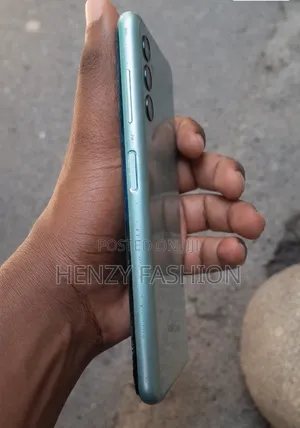 Samsung Galaxy M13 (India) 64 GB