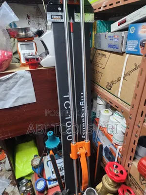Finder Manual Tile and Ceramic Cutting