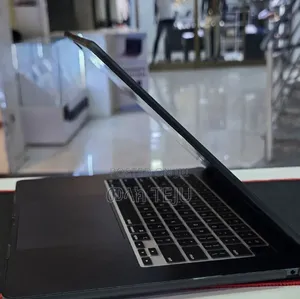 New Laptop Apple MacBook Air 2026 M5 16GB Apple M5 SSD 512GB