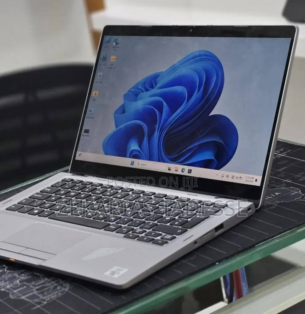 New Laptop Dell 16GB Intel Core i5 SSD 512GB