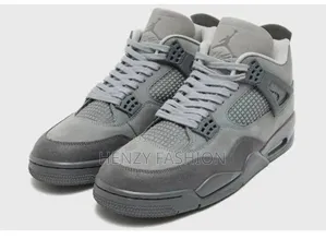 Air Jordan 4
