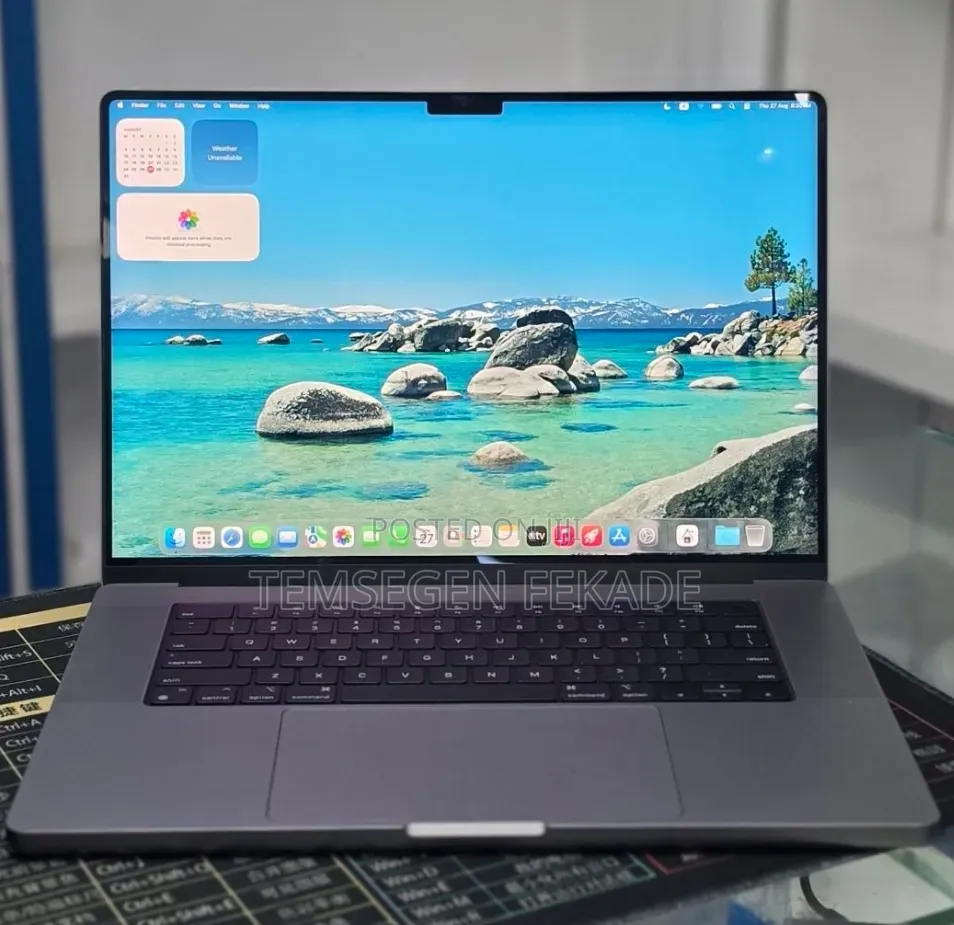 New Laptop Apple MacBook Pro 2021 M1 Max 64GB Apple M1 Max SSD 1T