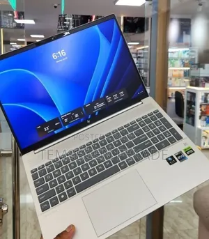 New Laptop HP Pavilion 15 16GB Intel Core i7 SSD 1T