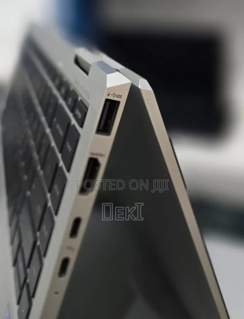 New Laptop HP EliteBook 1040 G8 16GB Intel Core i7 SSD 512GB