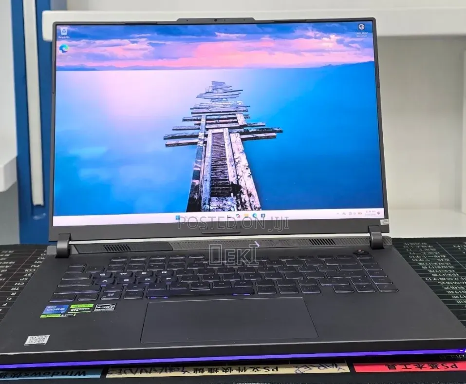 Laptop Asus ROG Strix G16 G614 16GB Intel Core i7 SSD 1T