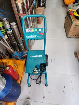 Makida Pressure Washer