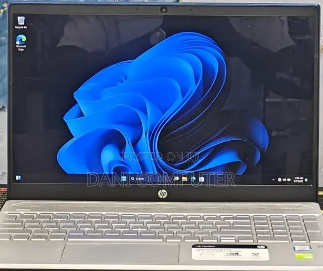 New Laptop HP Pavilion 15 16GB Intel Core i7 SSD 1T