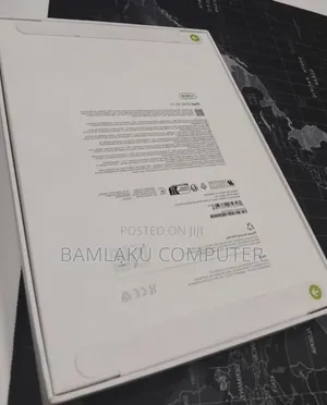 New Apple iPad (2025) 128 GB Blue