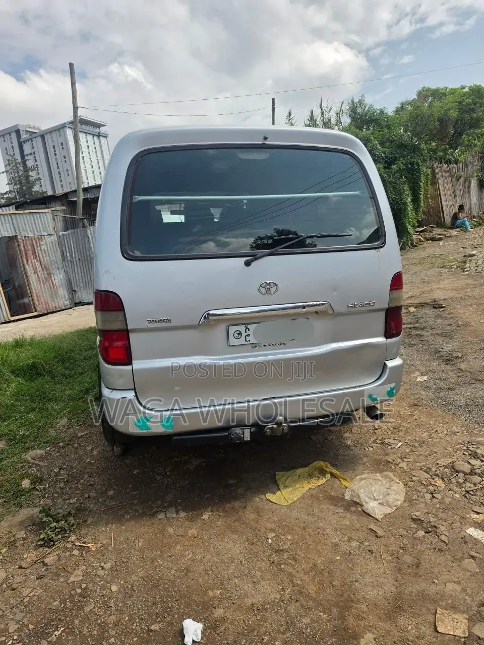Toyota HiAce 2011 Silver