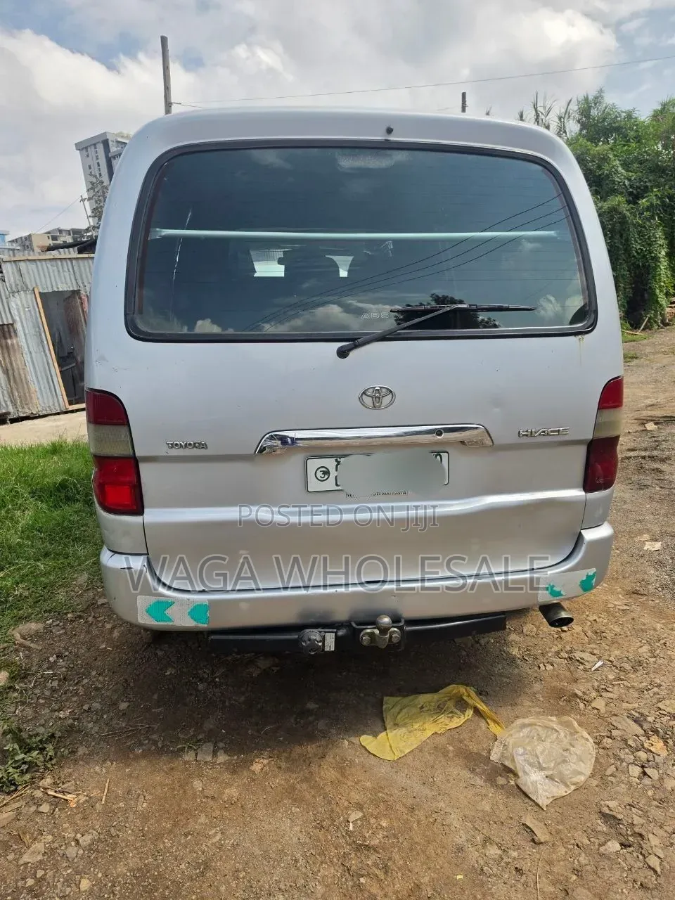 Toyota HiAce 2011 Silver