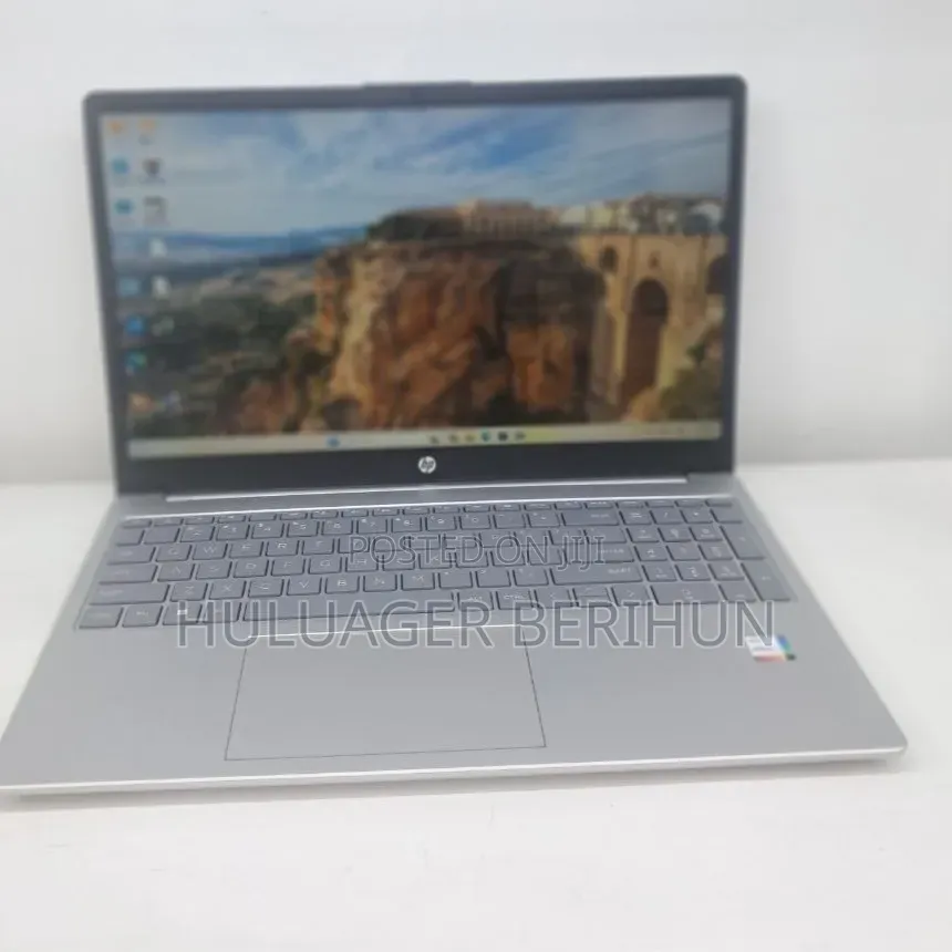 New Laptop HP Stream Notebook 16GB Intel Core i5 SSD 1T