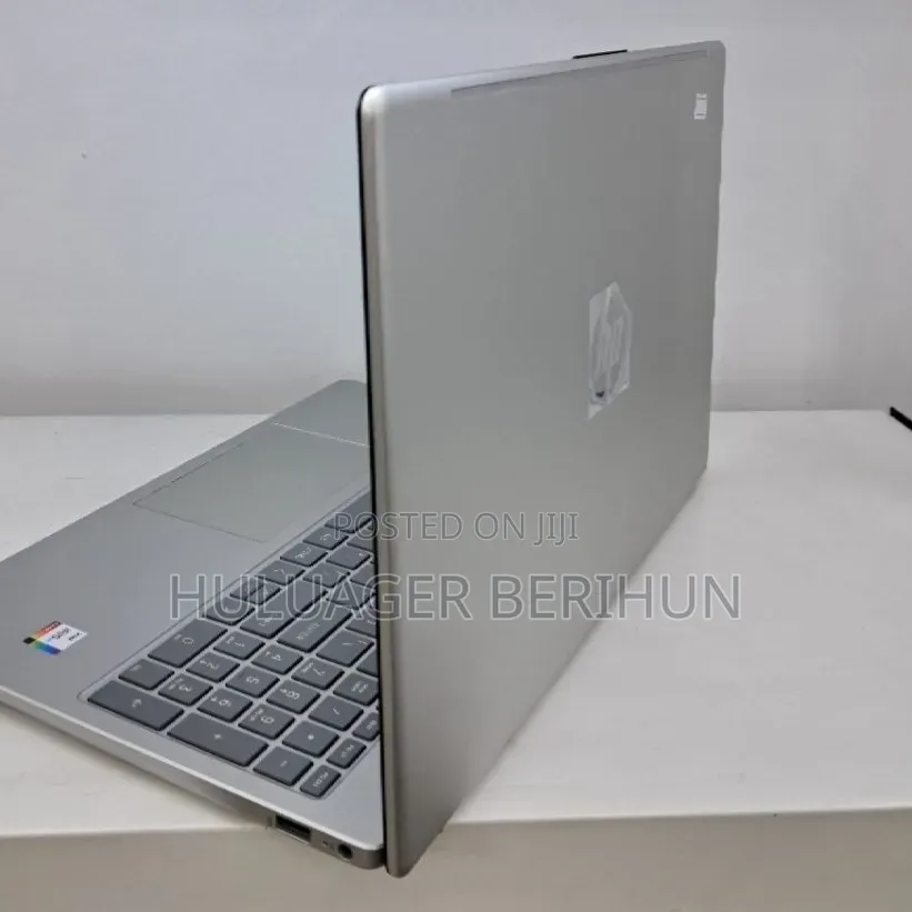 New Laptop HP Stream Notebook 16GB Intel Core i5 SSD 1T
