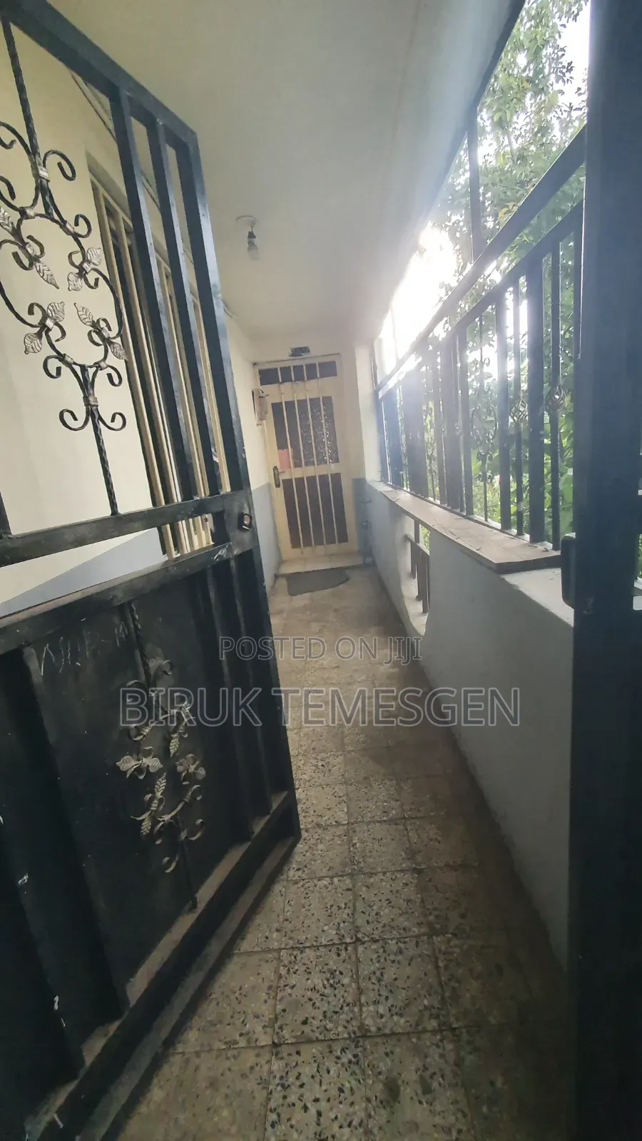 Furnished 3bdrm Condo in Batoch, Bole for sale