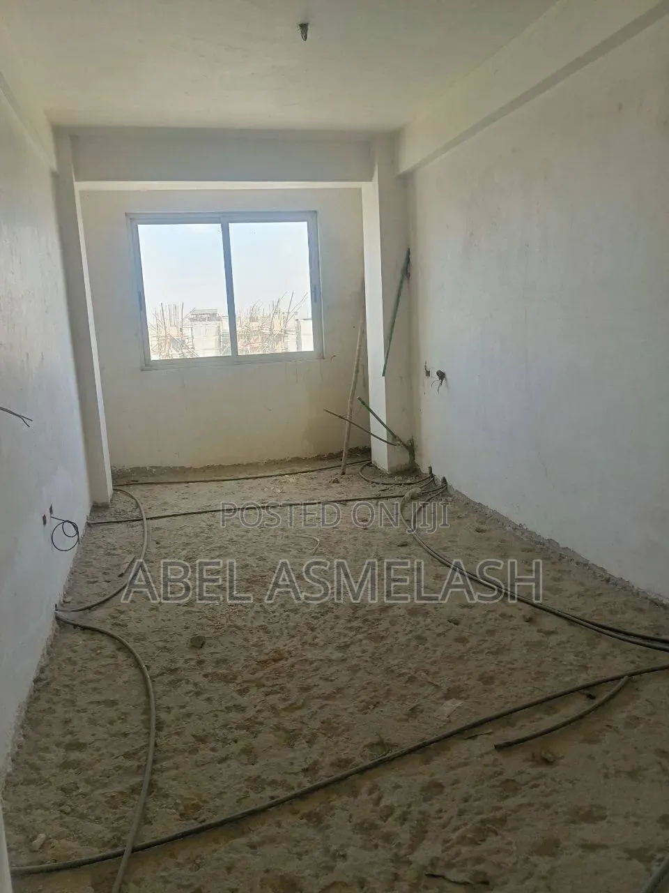 Furnished 3bdrm Apartment in Arada for sale