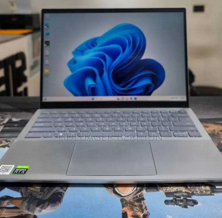 New Laptop Dell Inspiron 15 16GB Intel Core i7 SSD 512GB