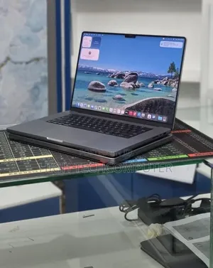 New Laptop Apple MacBook Pro 2021 M1 Max 32GB Apple M1 Pro SSD 1T