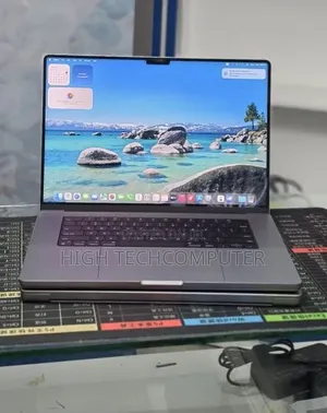 New Laptop Apple MacBook Pro 2021 M1 Max 32GB Apple M1 Pro SSD 1T