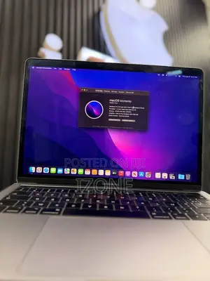 Laptop Apple MacBook Pro 2017 16GB Intel Core i5 SSD 512GB