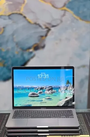 New Laptop Apple MacBook 8GB Apple M1 SSD 512GB