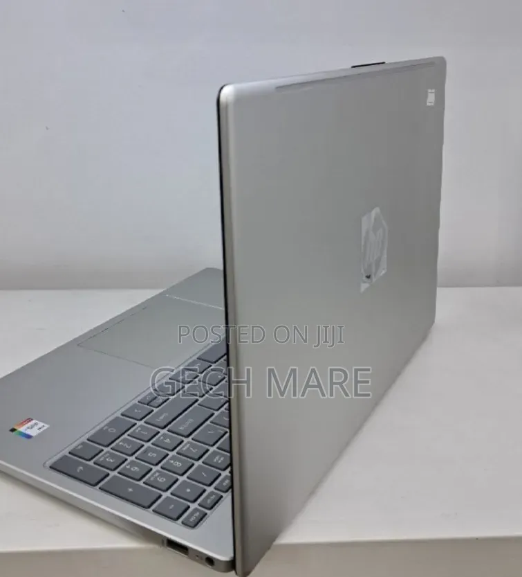 New Laptop HP Stream Notebook 16GB Intel Core i5 SSD 1T
