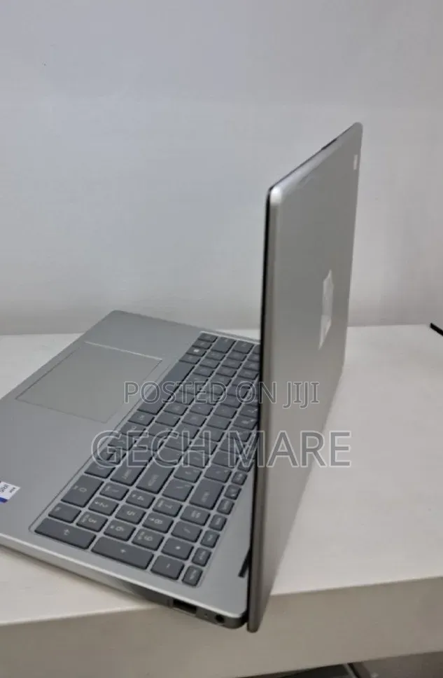 New Laptop HP Stream Notebook 16GB Intel Core i5 SSD 1T