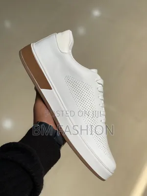 Cole Haan Low-Top Perforated