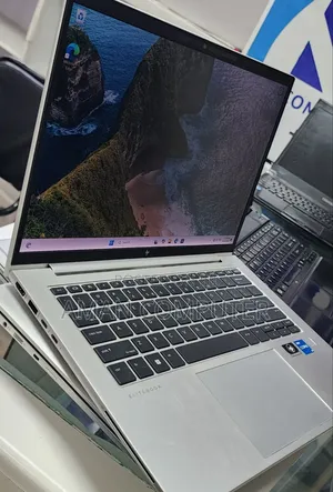 New Laptop HP EliteBook 840 G9 16GB Intel Core i5 SSD 512GB
