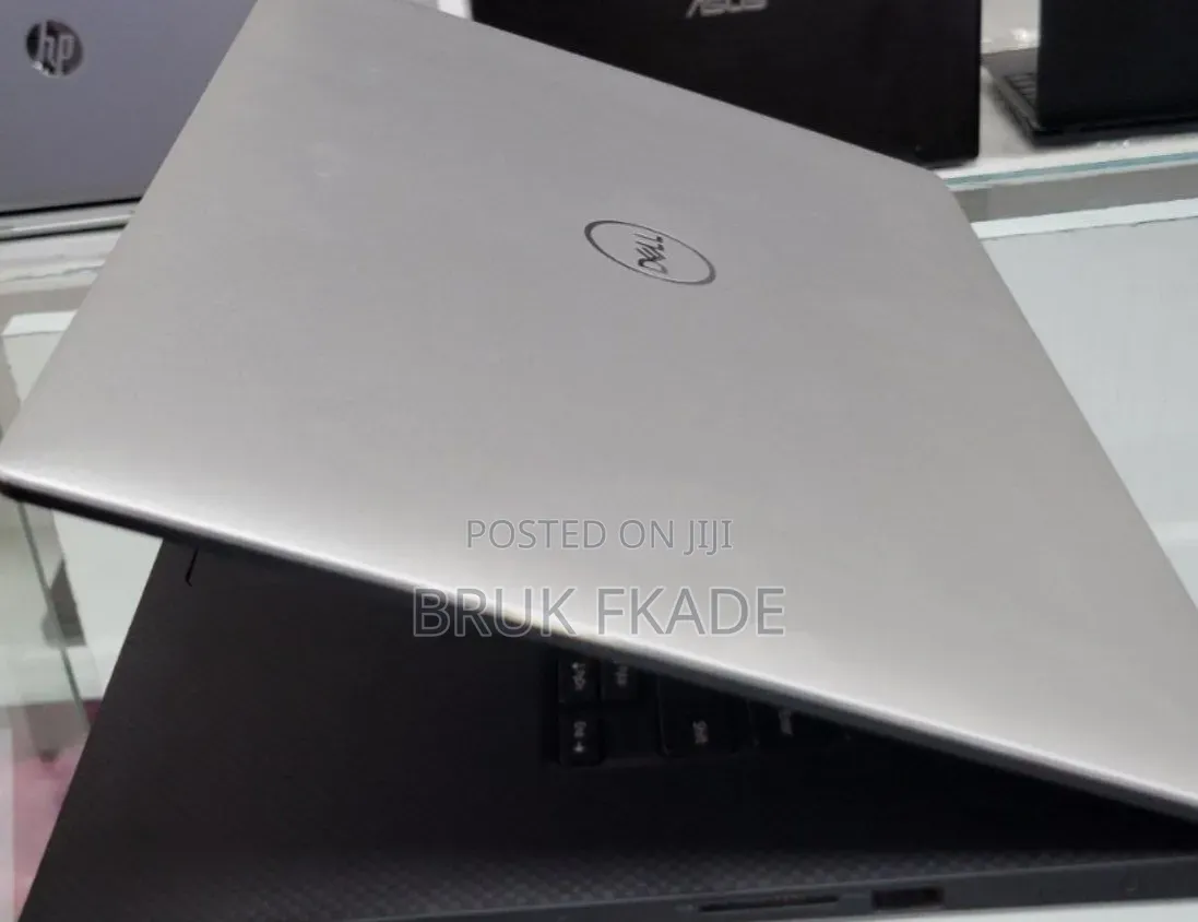 New Laptop Dell Precision 5530 16GB Intel Core i7 SSD 512GB