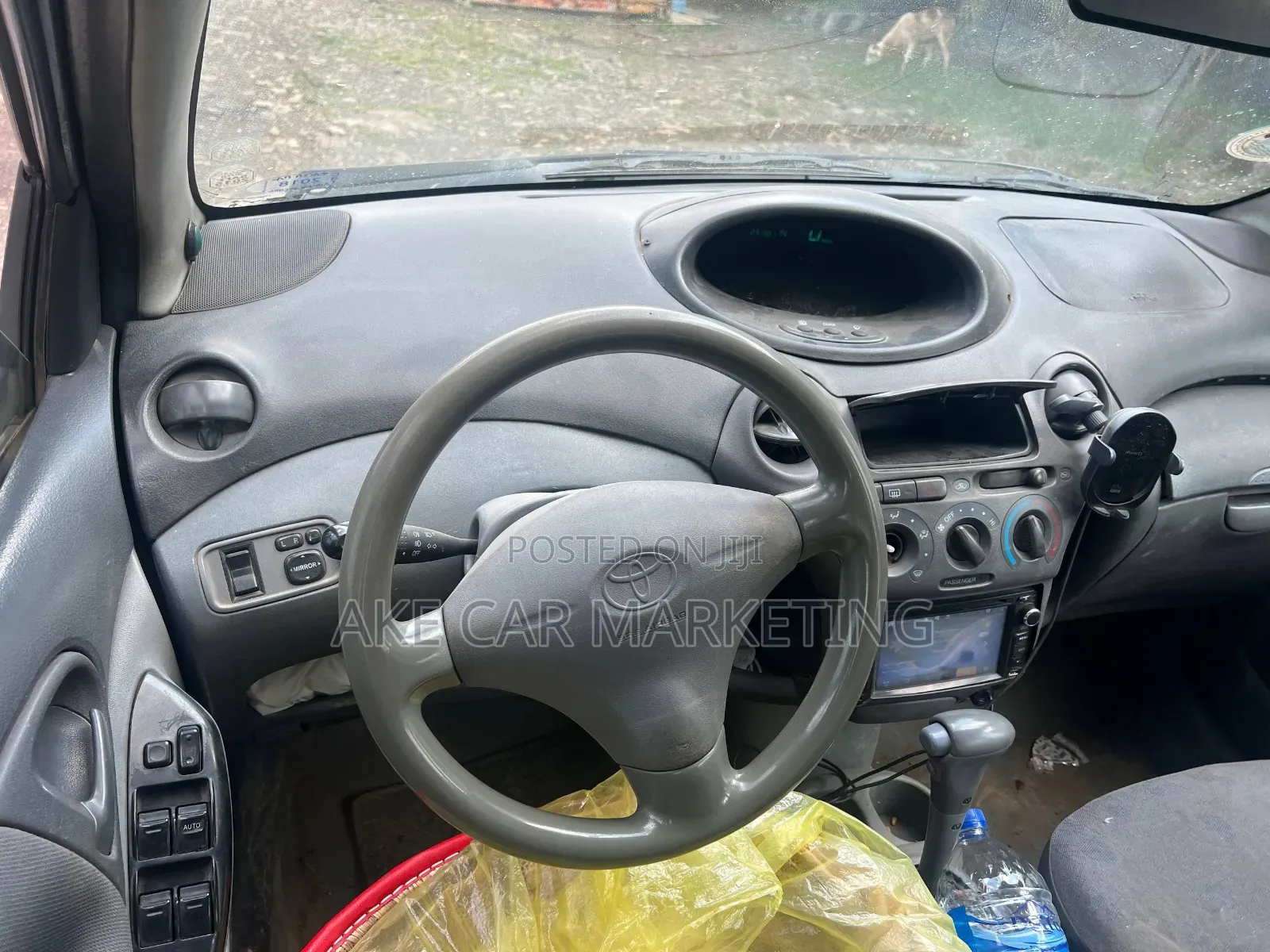 Toyota Vitz 2001 Silver
