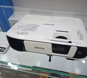 Ebson Projector