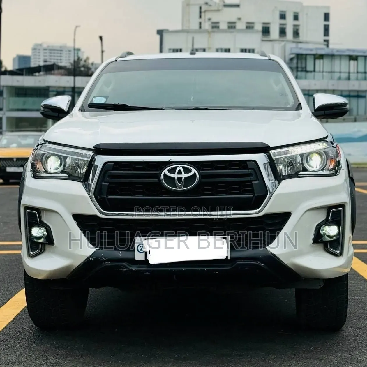 New Toyota Hilux 2019 White
