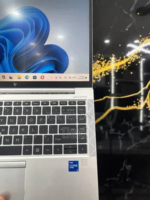 New Laptop HP EliteBook 840 G8 16GB Intel Core i5 SSD 512GB