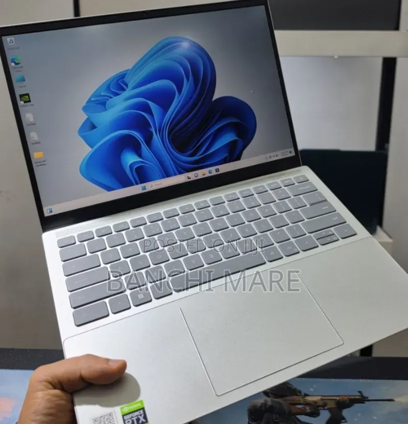 New Laptop Dell Inspiron 14 16GB Intel Core i7 SSD 512GB