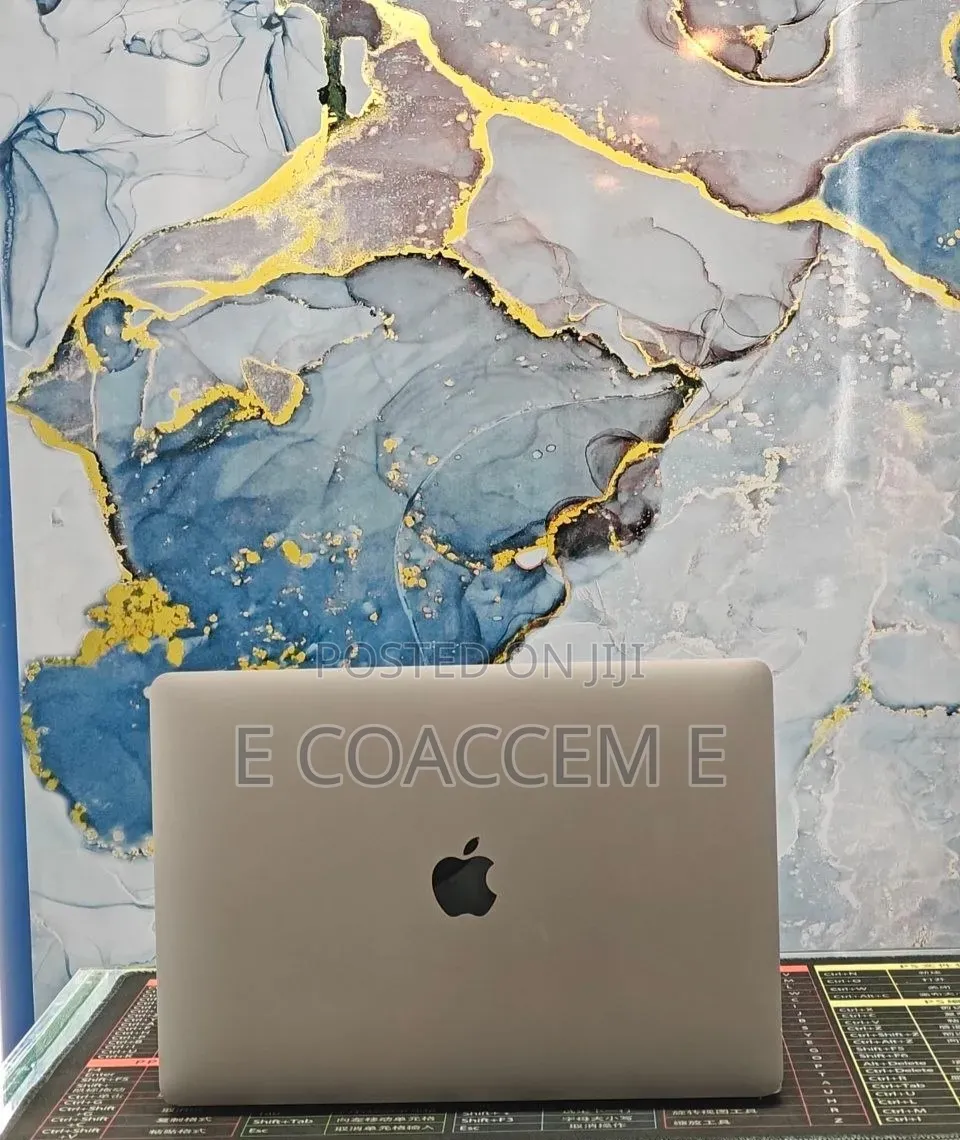 New Laptop Apple MacBook 16GB Apple M1 SSD 1T
