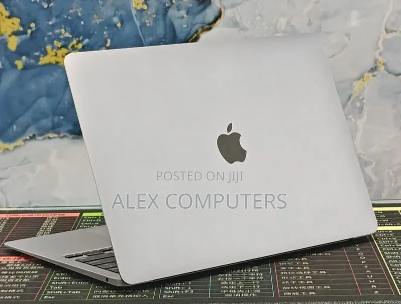 New Laptop Apple MacBook Air 2020 M1 16GB Apple M1 SSD 1T