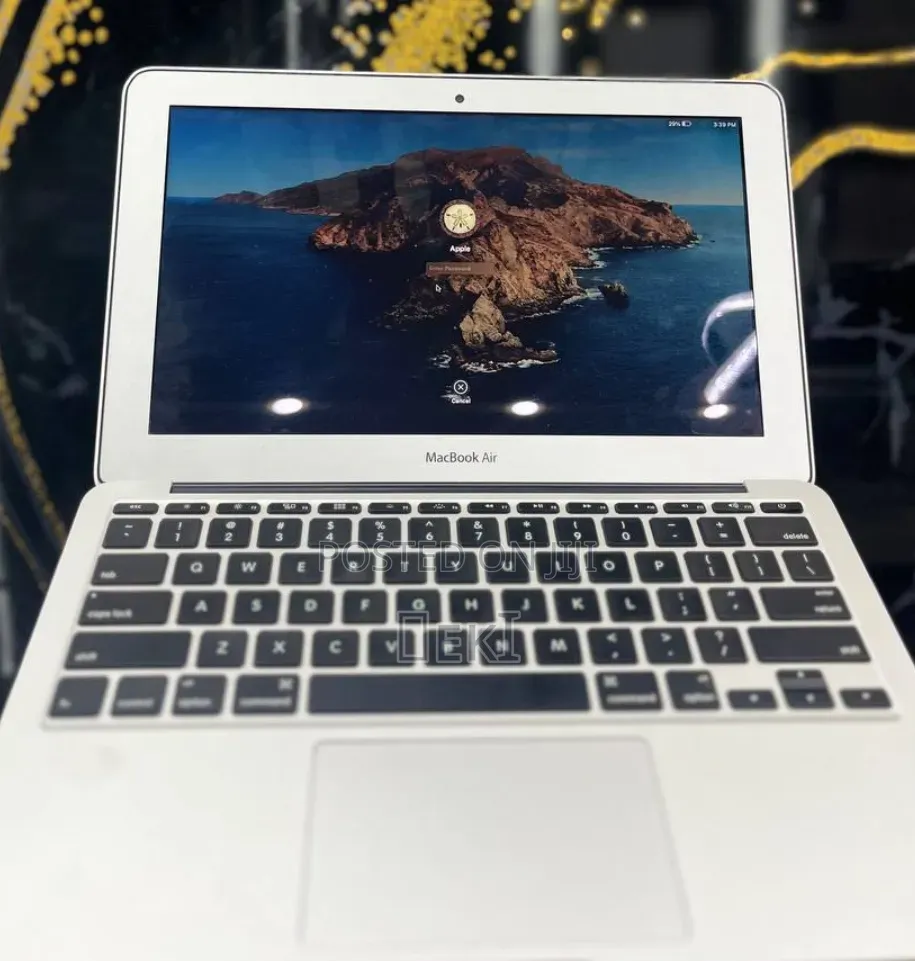 Laptop Apple MacBook Air 2015 8GB Intel Core i5 SSD 128GB