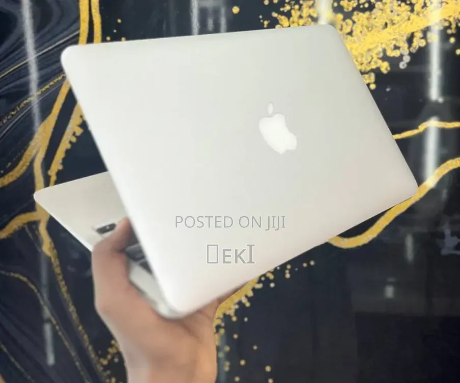 Laptop Apple MacBook Air 2015 8GB Intel Core i5 SSD 128GB