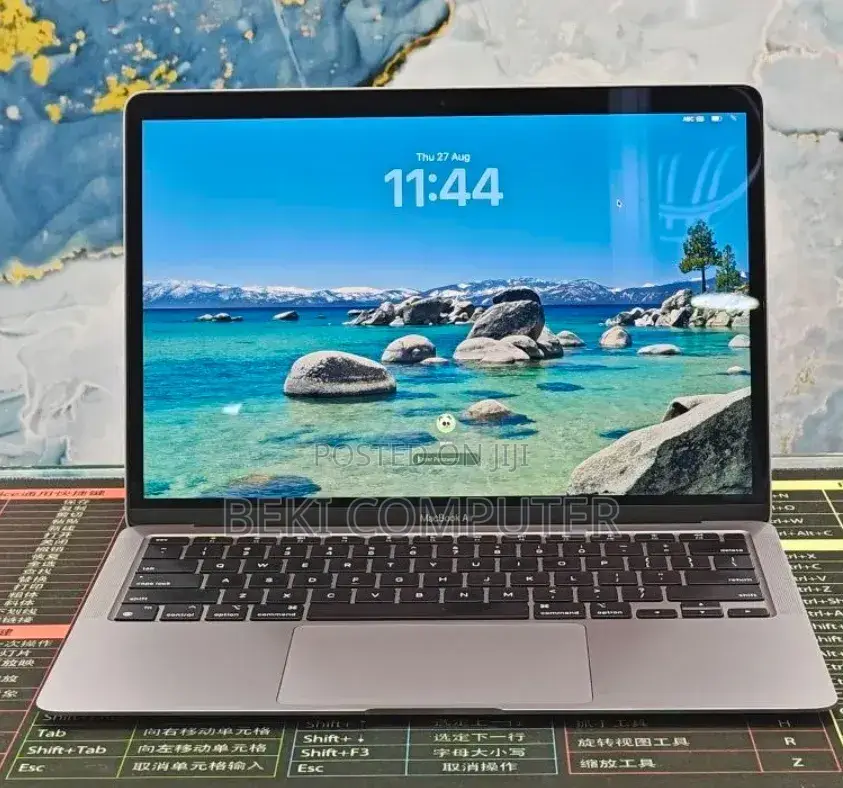 New Laptop Apple MacBook Air 2020 M1 16GB Apple M1 SSD 1T