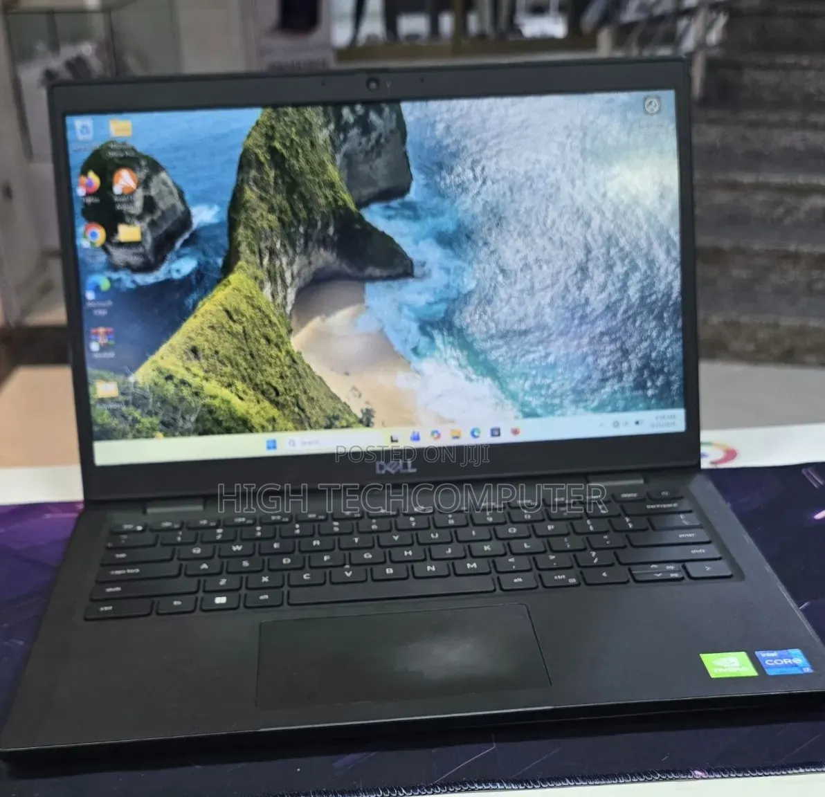 New Laptop Dell 8GB Intel Core i7 SSD 256GB