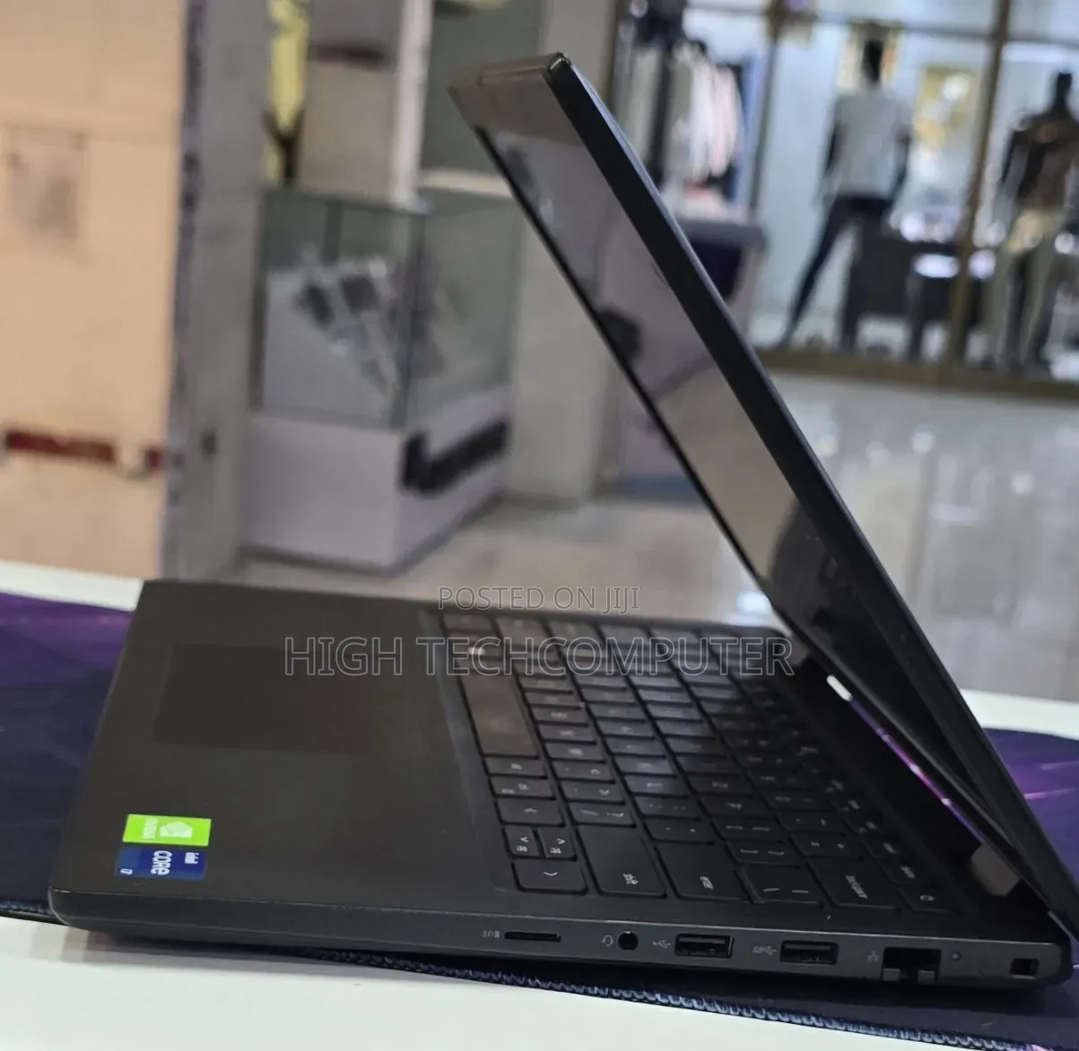 New Laptop Dell 8GB Intel Core i7 SSD 256GB