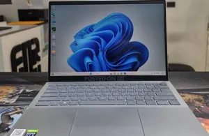 New Laptop Dell 16GB Intel Core i7 SSD 512GB