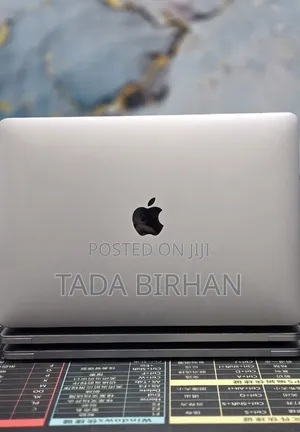 New Laptop Apple MacBook Pro 2021 M1 8GB Apple M1 SSD 512GB