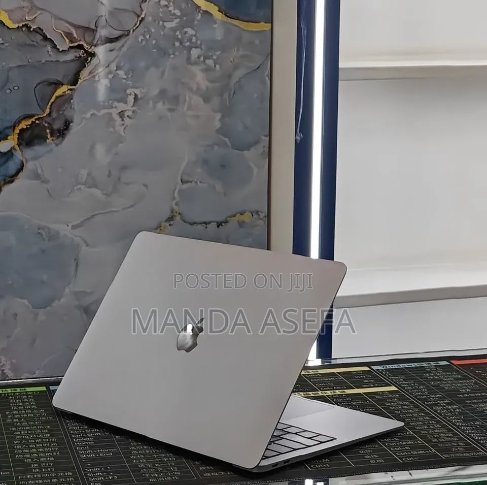 New Laptop Apple MacBook Air 2020 M1 16GB Apple M1 SSD 1T